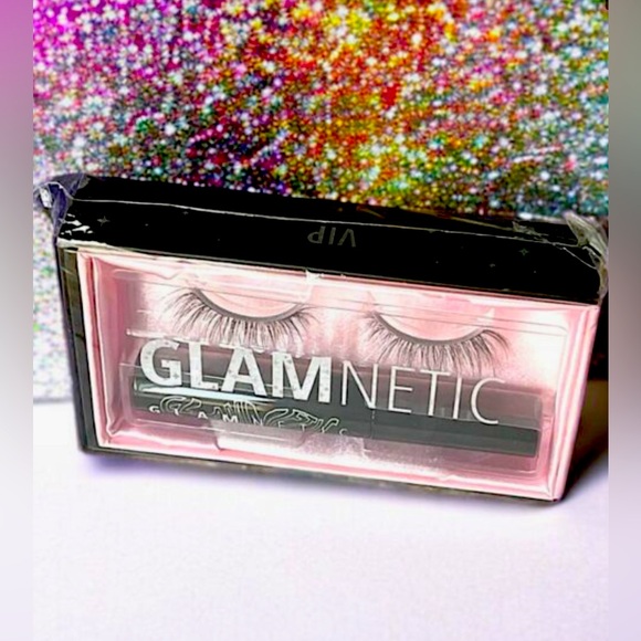 Glamnetic VIP lash box - Picture 1 of 8